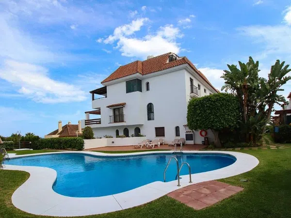 Piso en calle Sierra Cazorla, 82 c - Foto 2