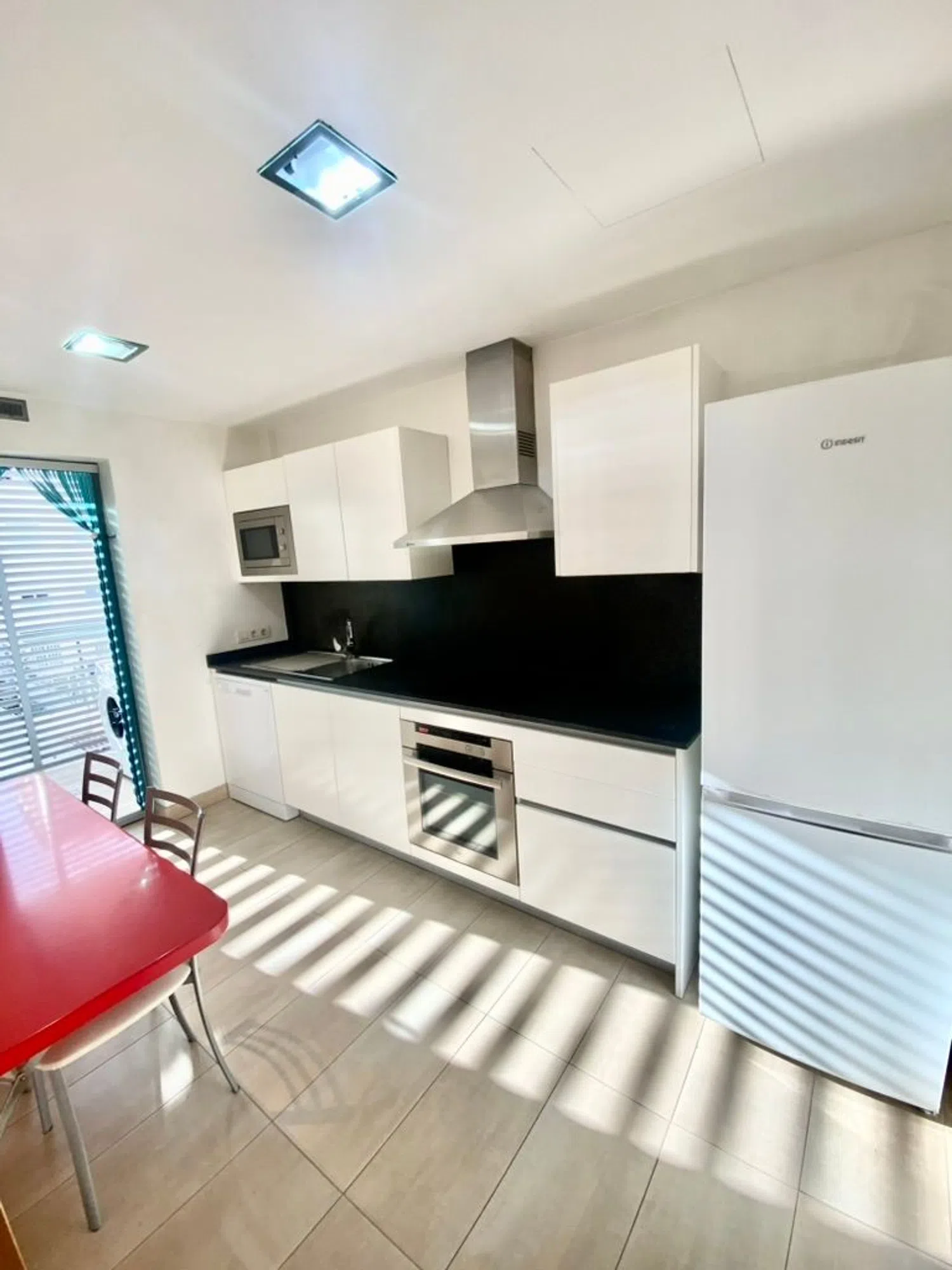 Piso en calle d'Antoni Pons, 3 - Foto 3