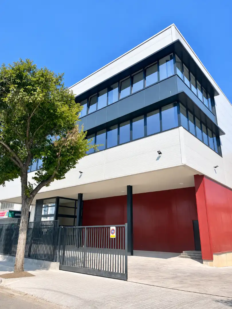 Nave Industrial en  Calle de Pablo Iglesias - Foto 2