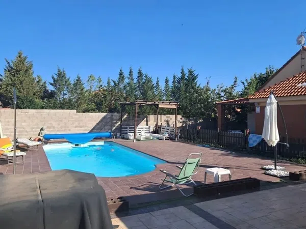 Casa independiente en avenida de Chiloeches, 45 - Foto 8