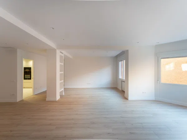 Piso en calle de Edgar Neville, 21