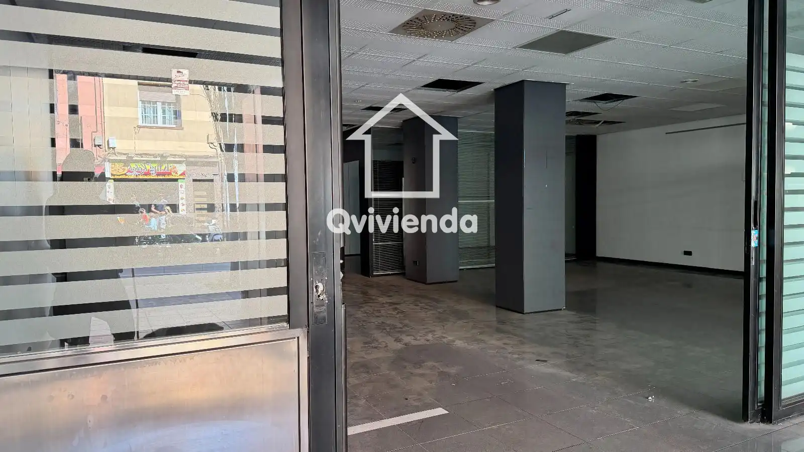 Local comercial en  Montcada, de - Foto 11