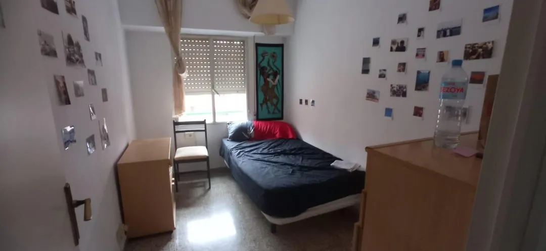 Piso en  Calle Maestro Carmelo Vigueras 8 - Foto 1