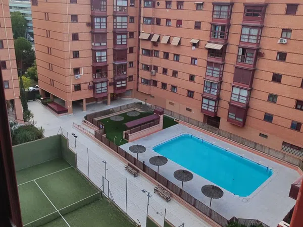 Piso en calle Luisa de Carvajal, 24