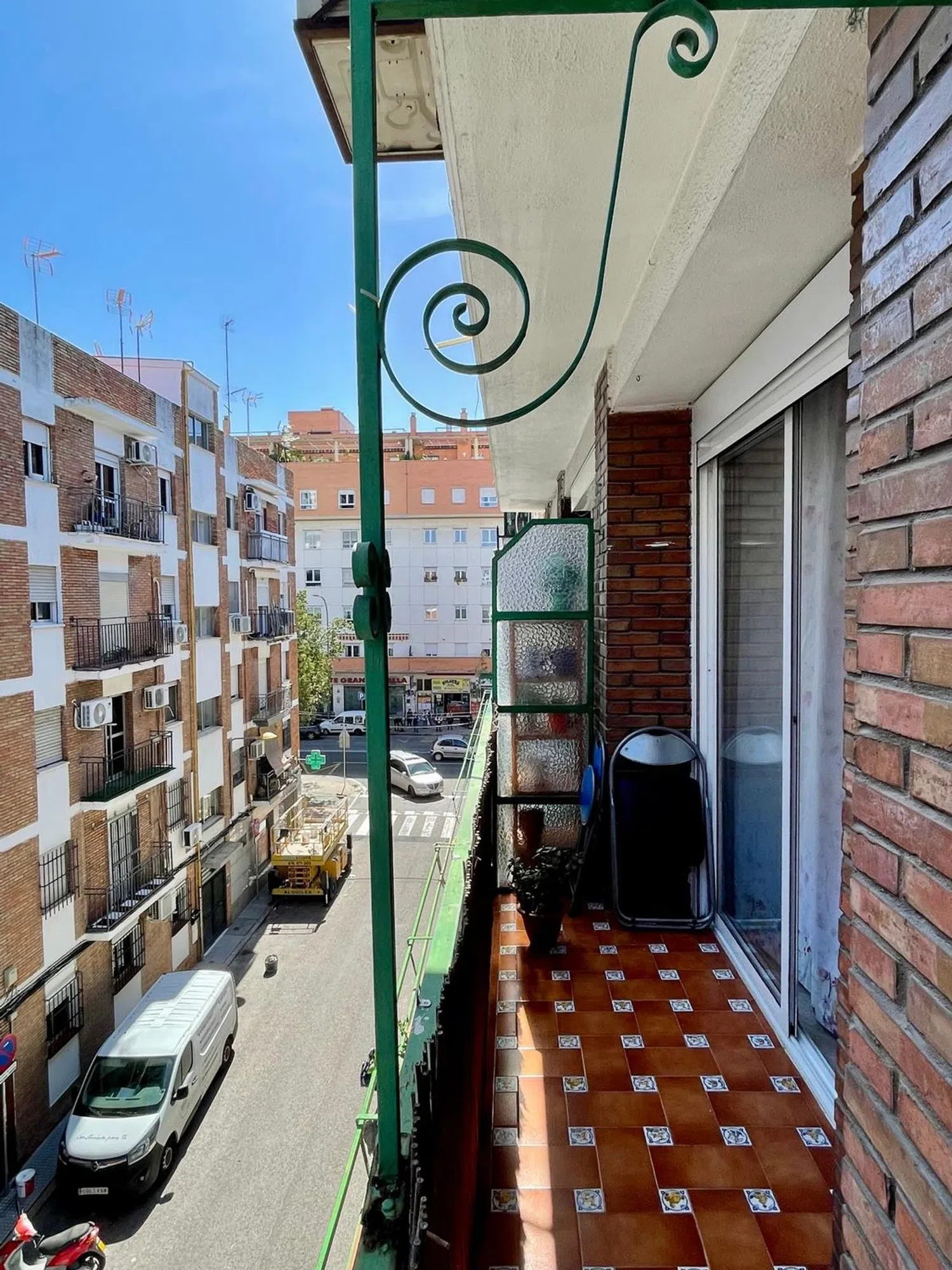 Piso en calle Higuera de la Sierra, 3 - Foto 13