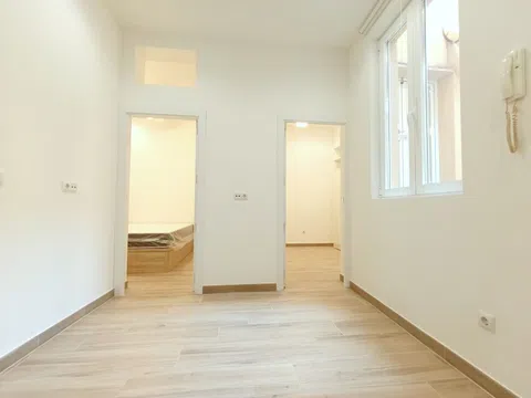 Piso en costanilla de San Vicente, 8