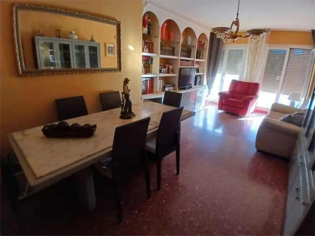 Piso en Arrabal - Foto 2