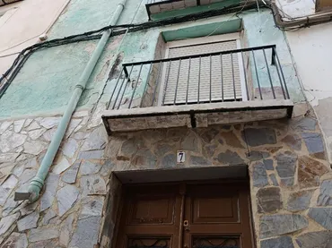 Casa adosada en  Calle Alaverde 7 - Foto 2