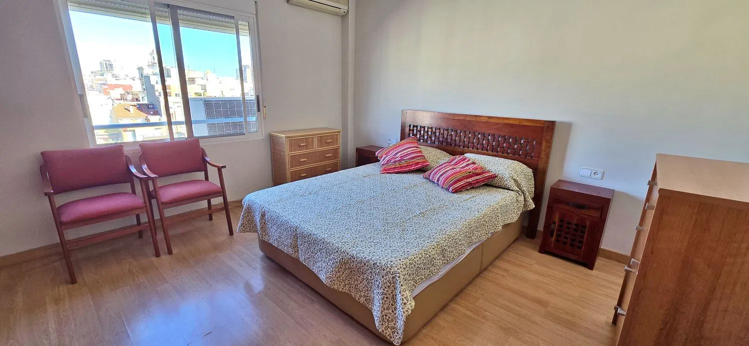 Piso en avenida de Pérez Galdós, 48 - Foto 8