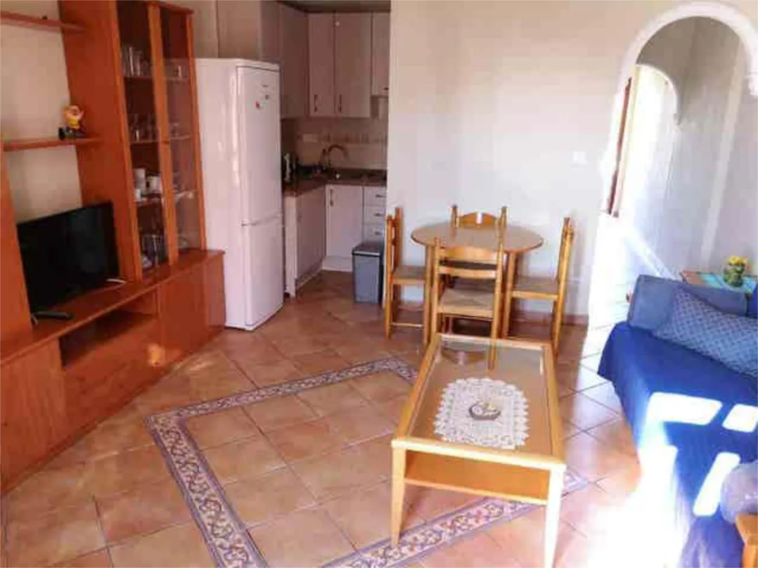 Apartamento en centro cultural Pablo picaso - Foto 2