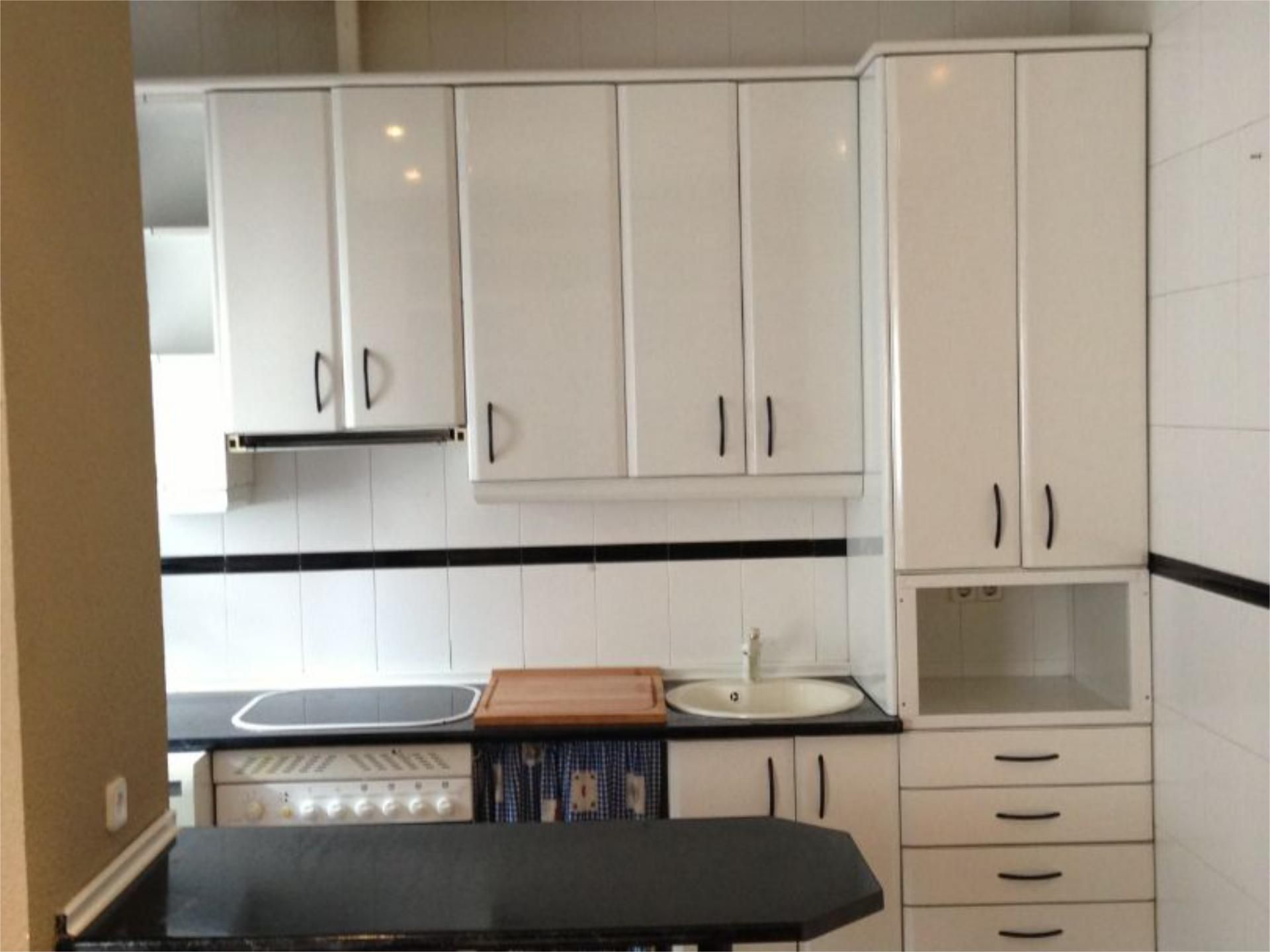 Piso en  Calle de Jerte 8 - Foto 5