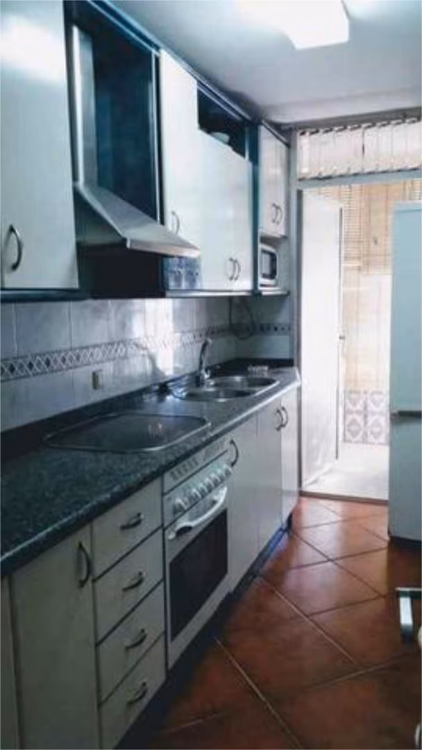 Piso en Fuensanta - Foto 3