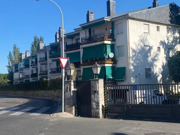 Piso en Urbanización Peñanevada II, 8, Villalba Pueblo, Villalba Pueblo - Foto 1