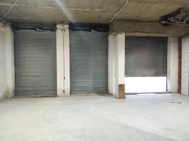 Local comercial en Terrassa - Foto 2