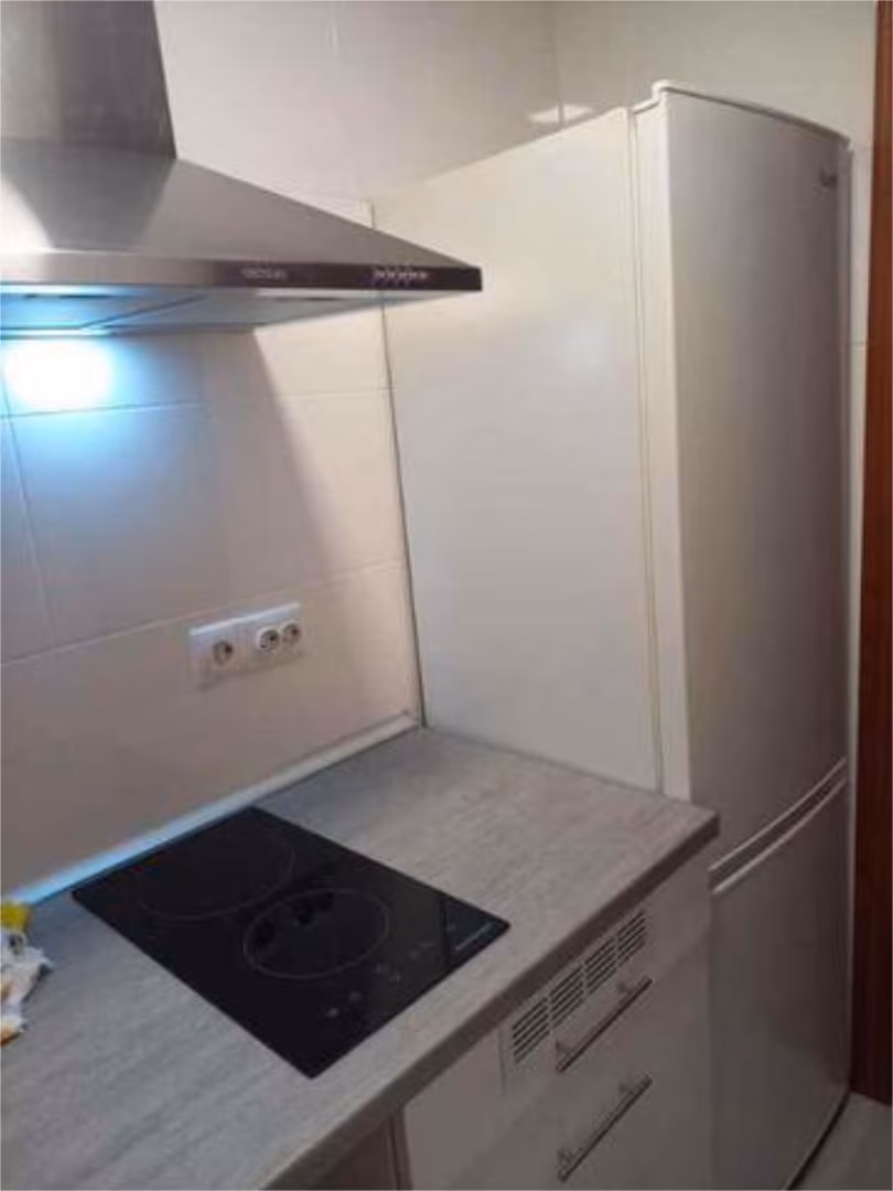 Piso en 28701