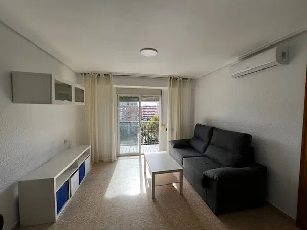 Piso en calle de Bernat Descoll, 42