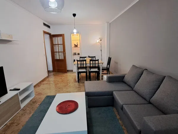 Piso en Avenida del País Valencià - Foto 3