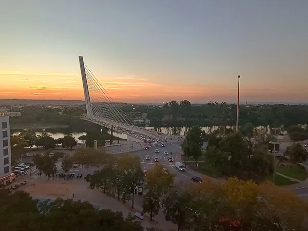 Piso en Avenida Romanticismo, 3, Doctor Fedriani - Foto 1