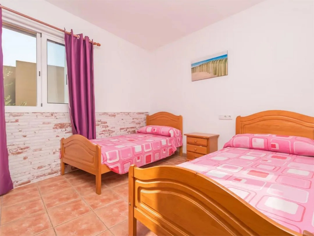 Casa adosada en  Camí d'Alcanada 8 - Foto 17