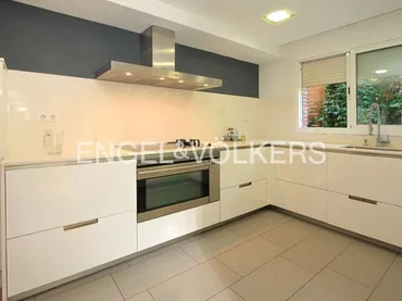 Chalet en L'Hospitalet de Llobregat - Foto 3