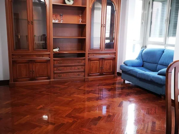 Piso en calle de La Silvina, 9