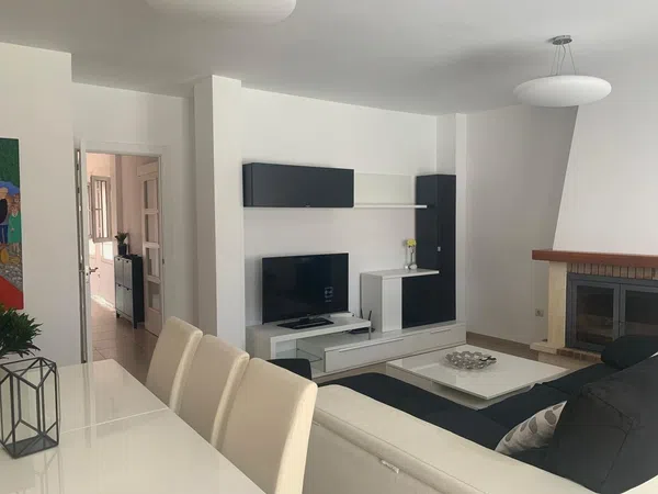 Piso en Calle Juan de Canderrera, 3, El Molinillo - Capuchinos - Foto 1
