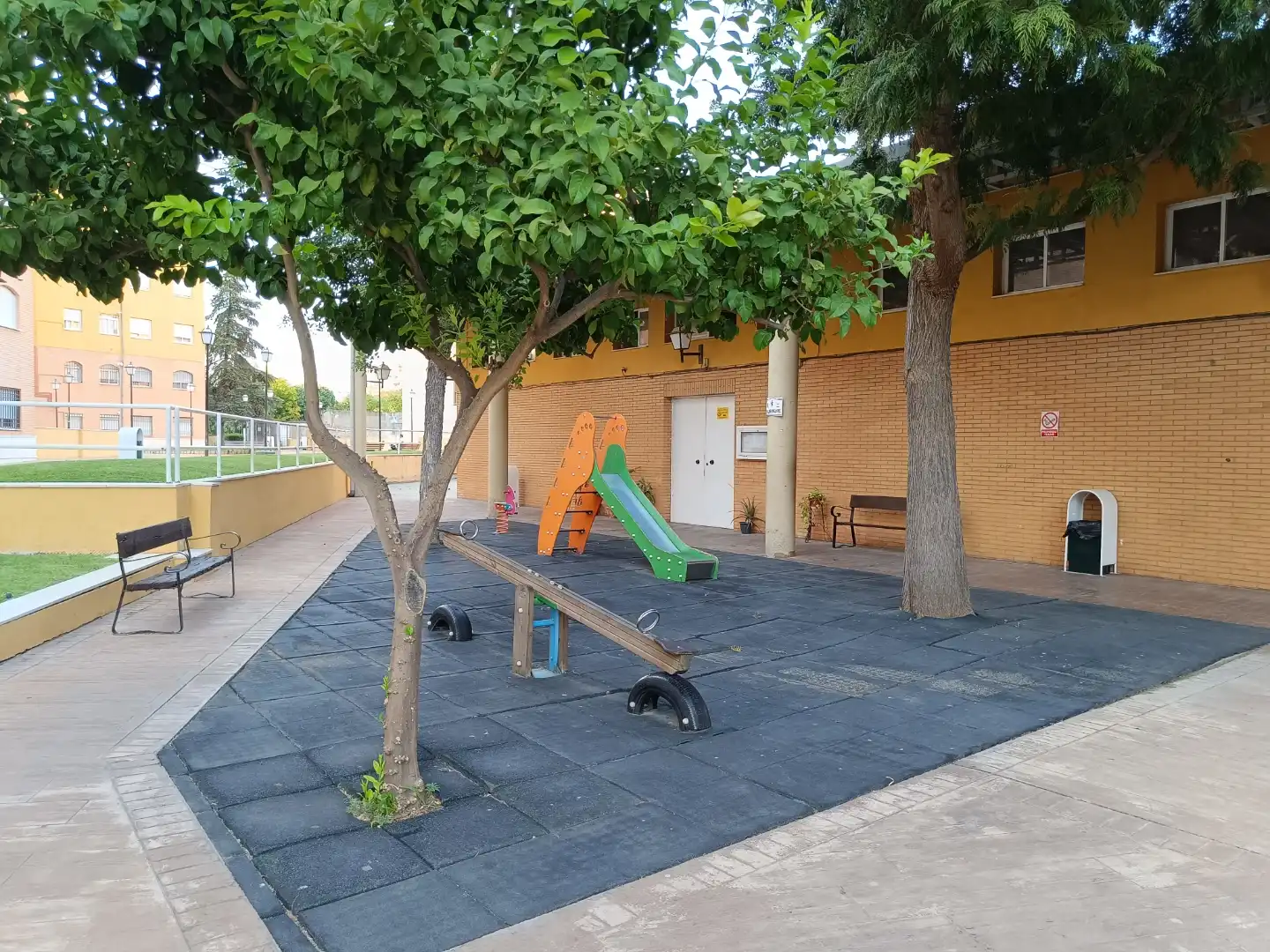Piso en  Plaza del Escultor Ruiz Olmos 15 - Foto 2