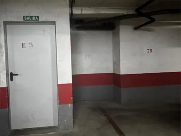 Piso en  Calle Padre Claret 13 - Foto 5