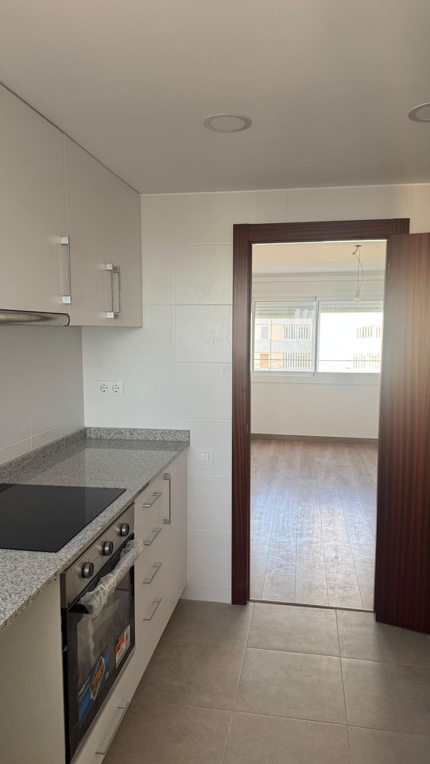 Piso en Avenida Mare de Déu de Bellvitge, 220, Bellvitge - Foto 8