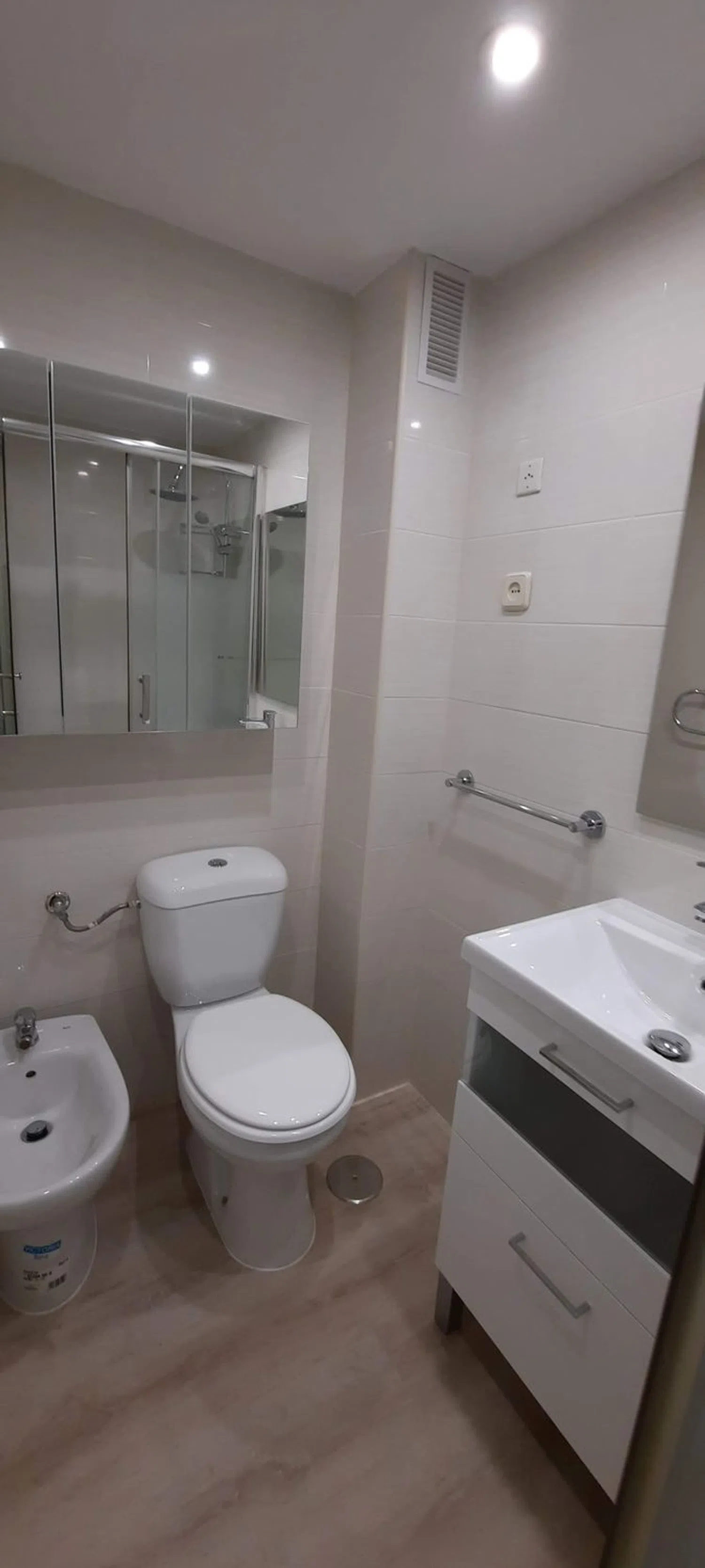 Piso en calle de la Infanta Mercedes, 62 - Foto 16