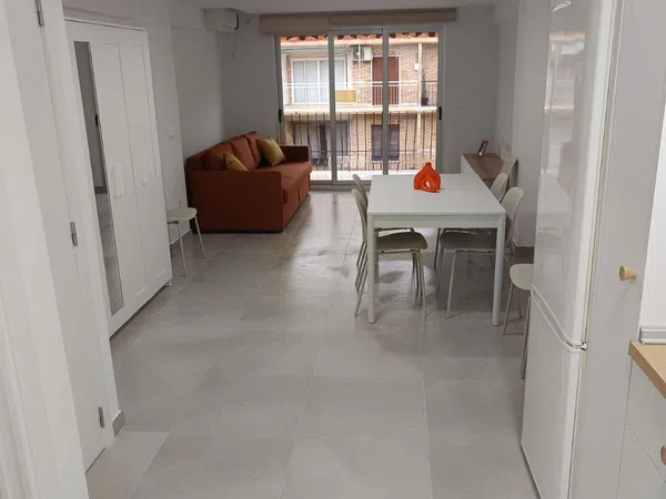 Piso en venta en Calle Barcelona, 1 - Foto 1