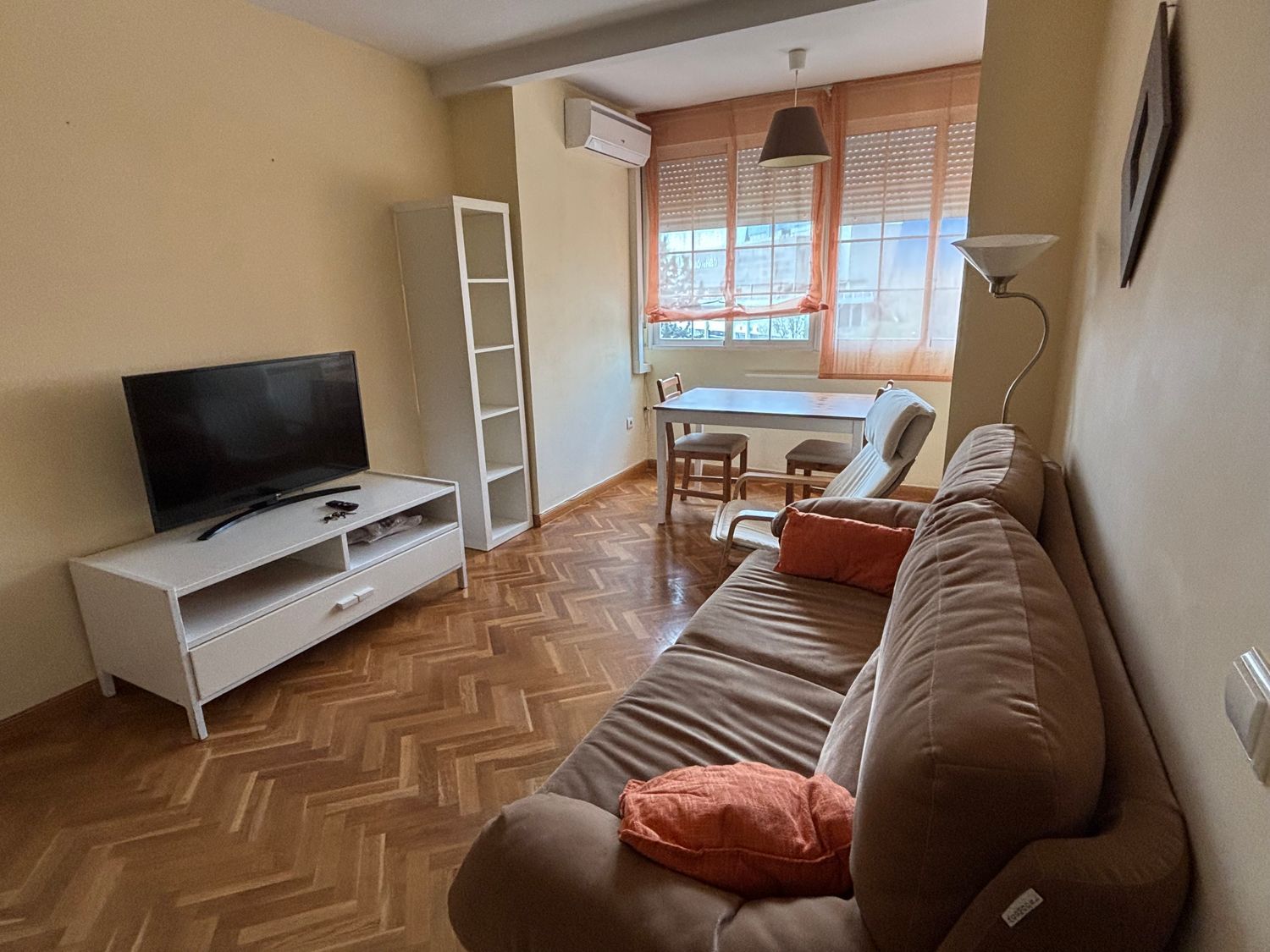 Piso en calle de Mota del Cuervo, 10