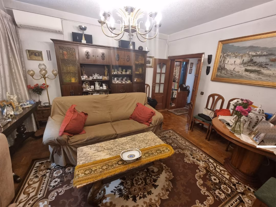 Piso en  Calle de las Peñuelas 15 - Foto 2