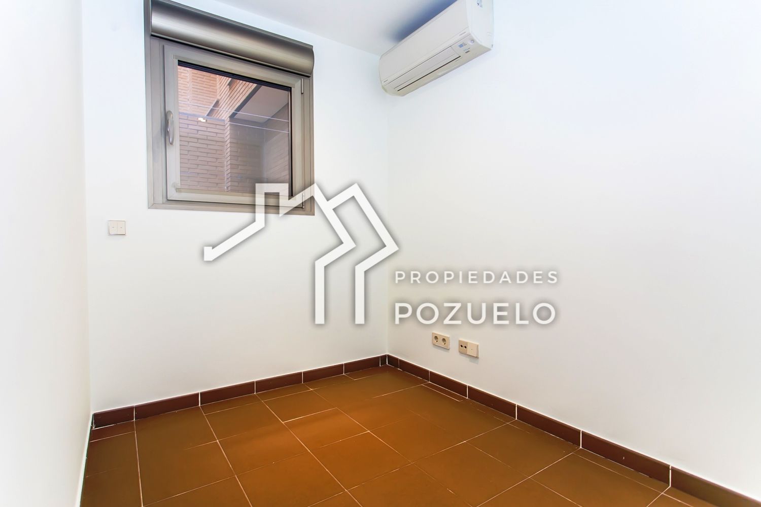 Chalet pareado en Calle Mistral, 2, La Finca - Foto 47
