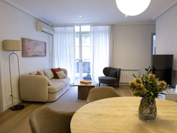 Piso en calle de Pío Baroja, 2