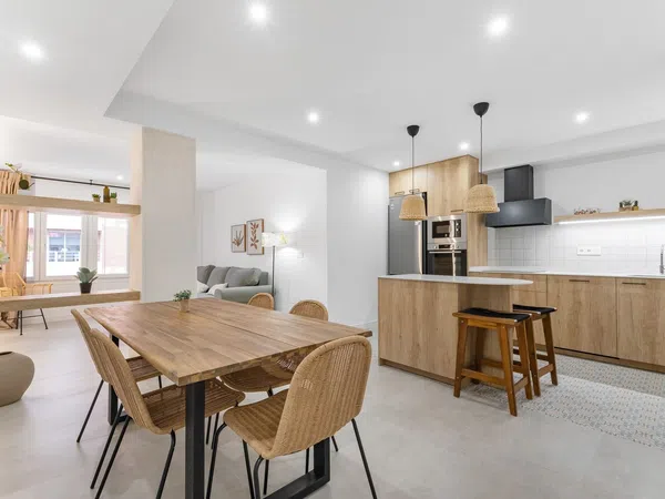 Piso en calle Pintor Cabrera, 8