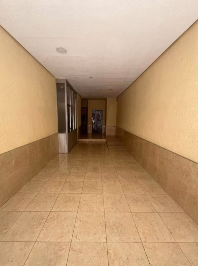 Piso en  Carrer del Baró de Patraix 14 - Foto 2