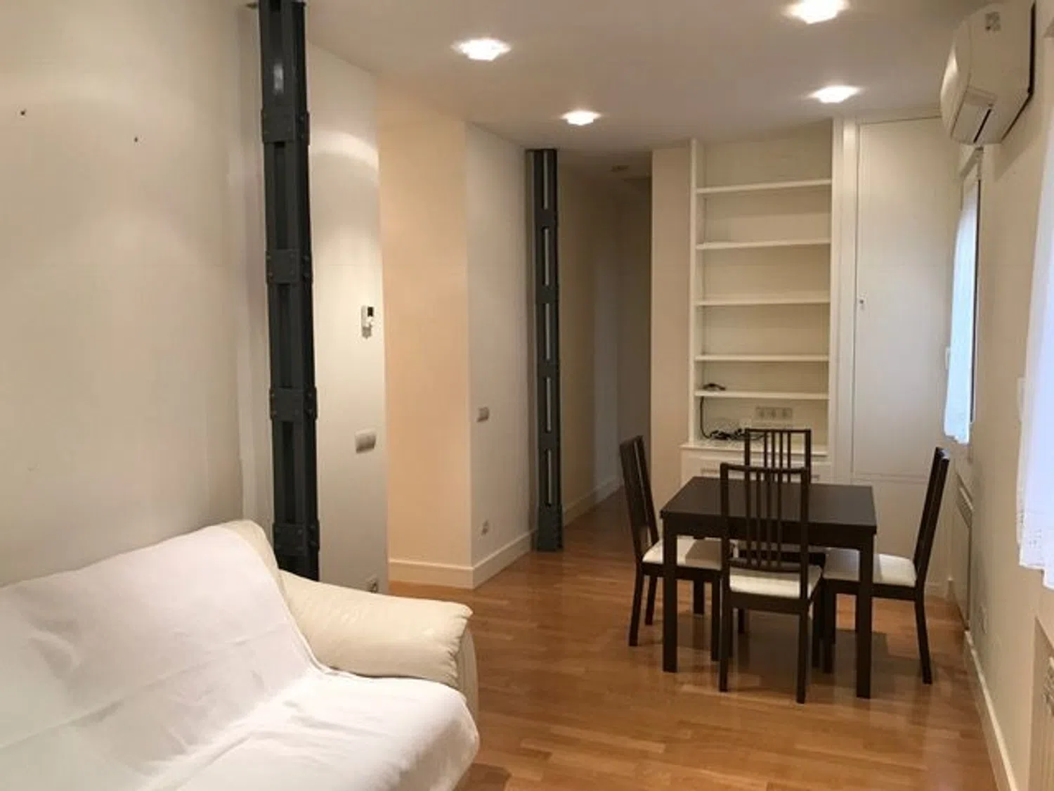 Piso en calle de narváez, 62 - Foto 1