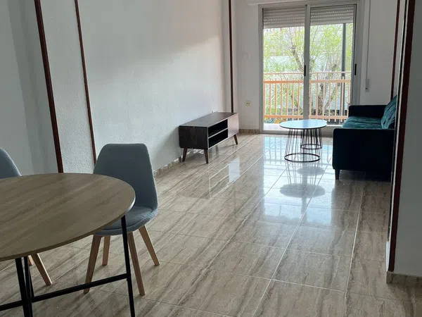 Piso en calle Palencia, 17