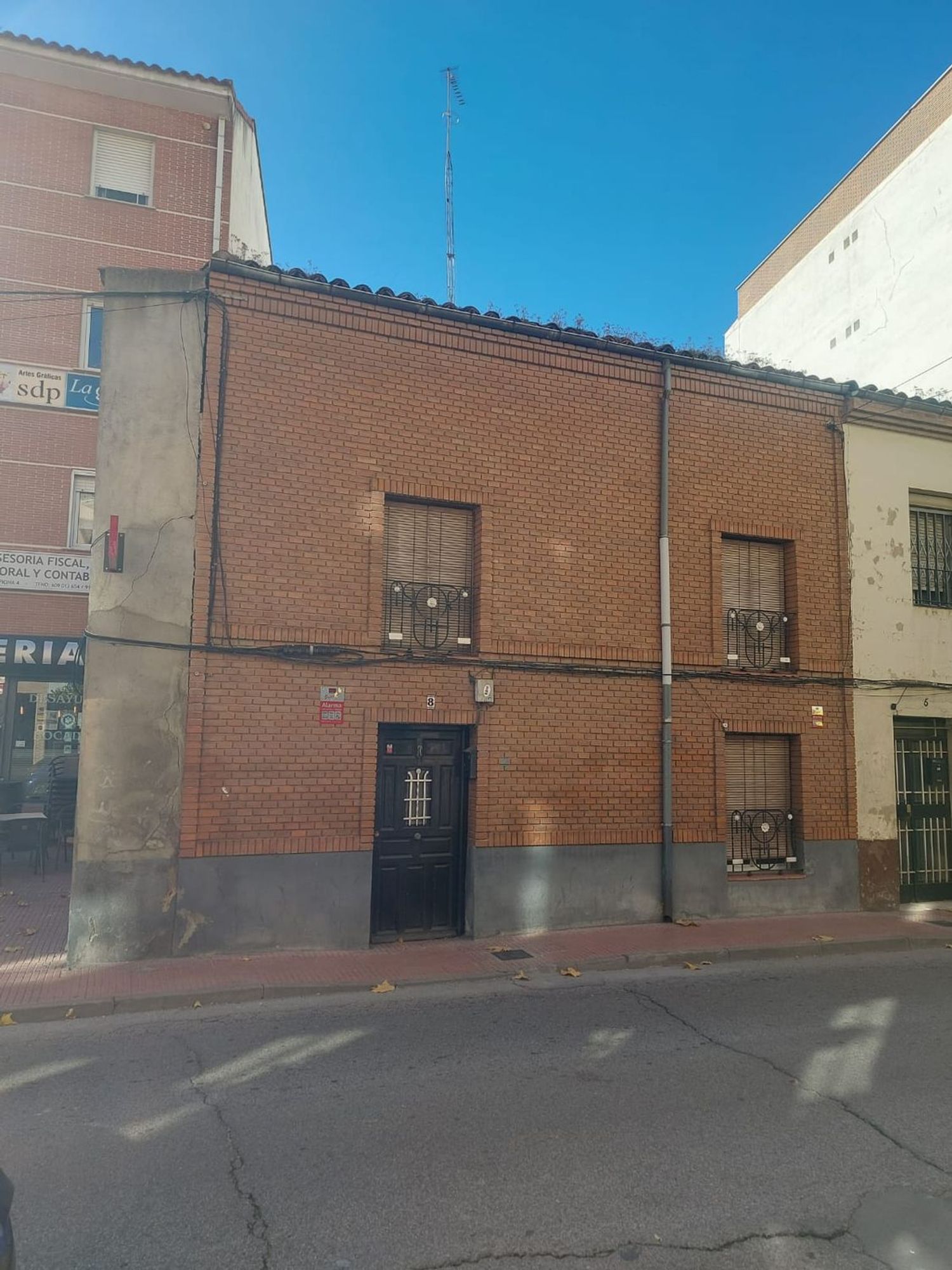 Chalet pareado en calle Teniente Ruiz, 8 - Foto 2