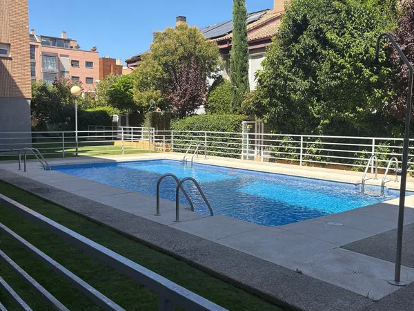 Piso en Barrio Campo de las Naciones-Corralejos