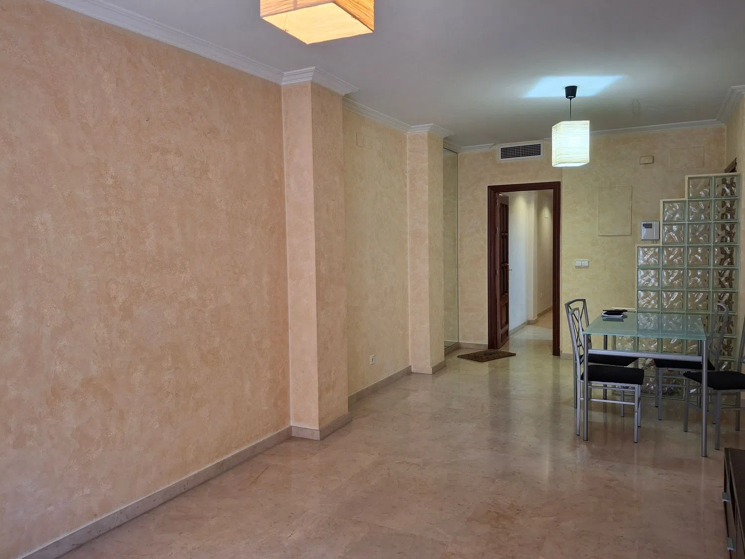 Piso en Huerta de la Reina s/n - Foto 2