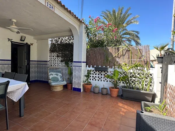 Chalet adosado en Calle Urano, 128, La Siesta - El Salado - Torreta - Foto 3