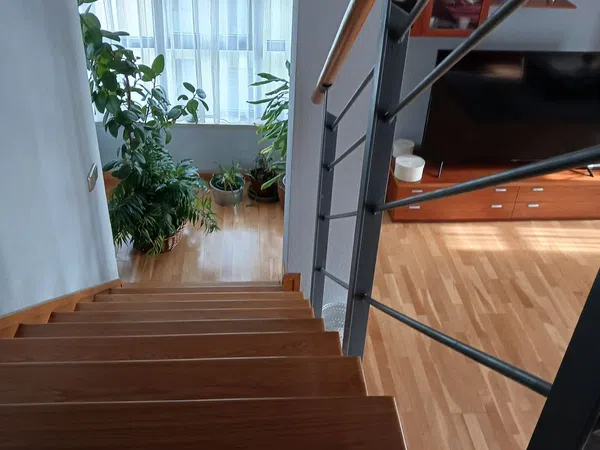 Dúplex en Urb. urbanización Jardín de los Reyes - Parque Real - Foto 4