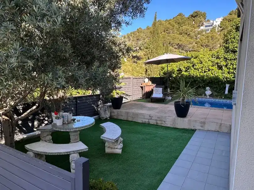 Chalet en  Carrer de la Via Làctia 173 - Foto 5