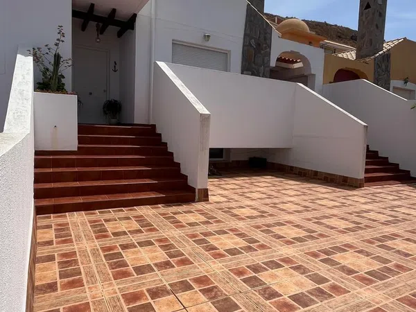 Chalet pareado en Calle Alcor, 27, Almerimar, Almerimar - Foto 2