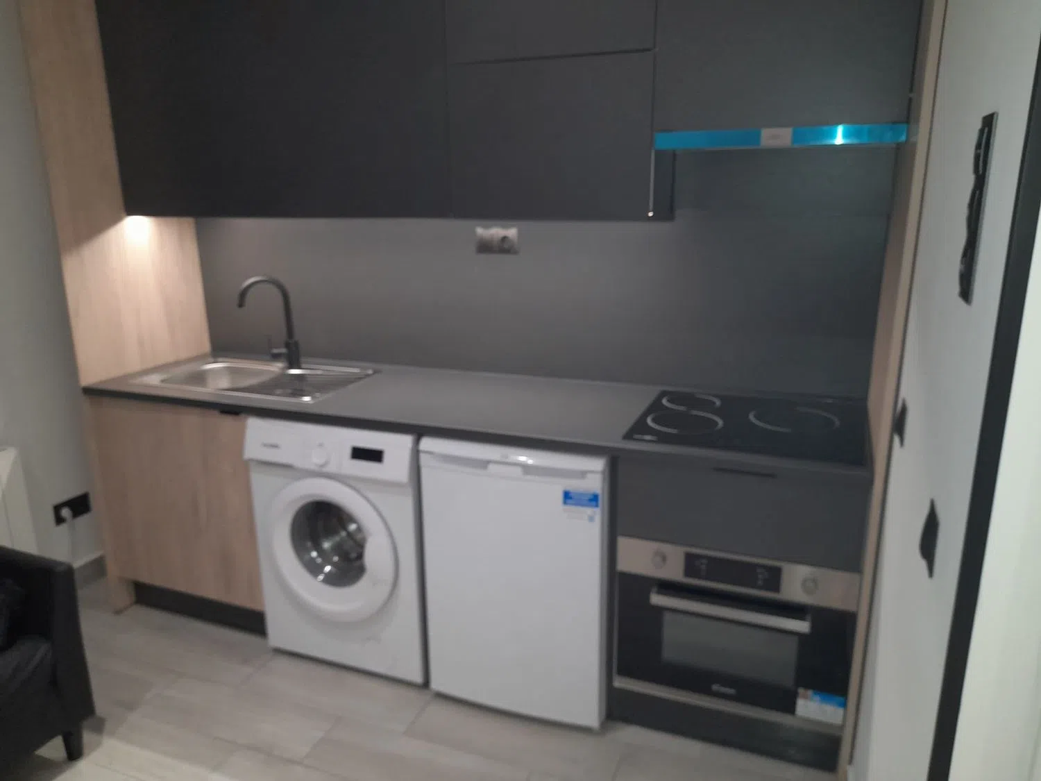 Estudio en calle de Peña de la Miel, 1 - Foto 1
