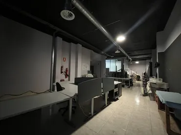 Local comercial en  Calle General Weyler 121 - Foto 2