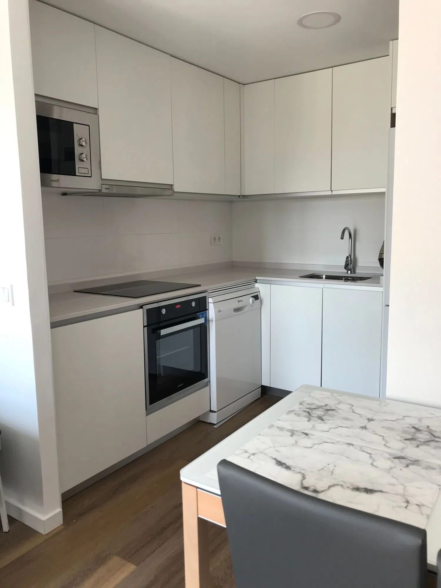 Piso en Barrio Ventilla-Almenara - Foto 4