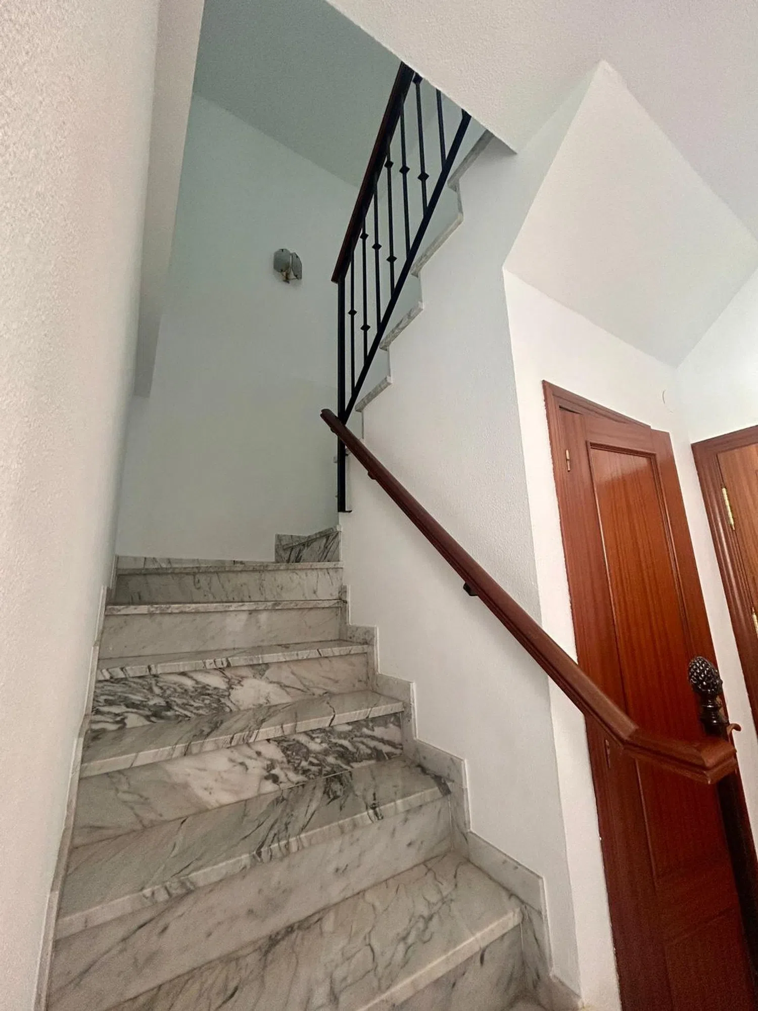 Chalet adosado - Foto 4